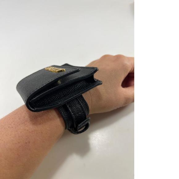 Le Sac Bracelet Black Micro Mini Wrist Strap Purse D892 - Picture 7 of 12